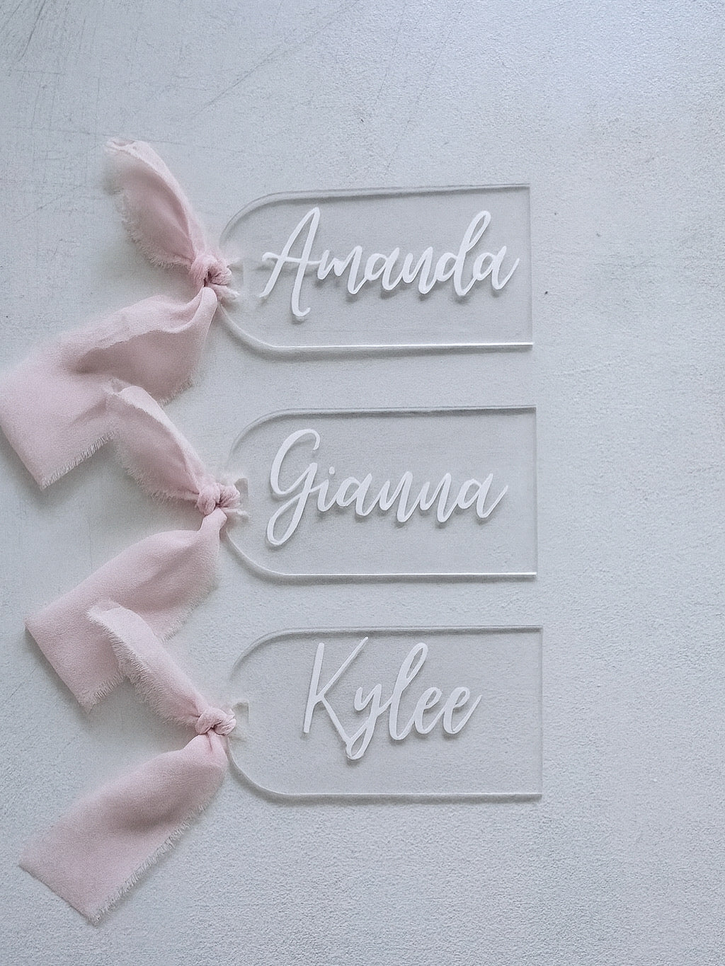 Arch Acrylic Placecards W/ Ribbon - Clear & Mirror Gold