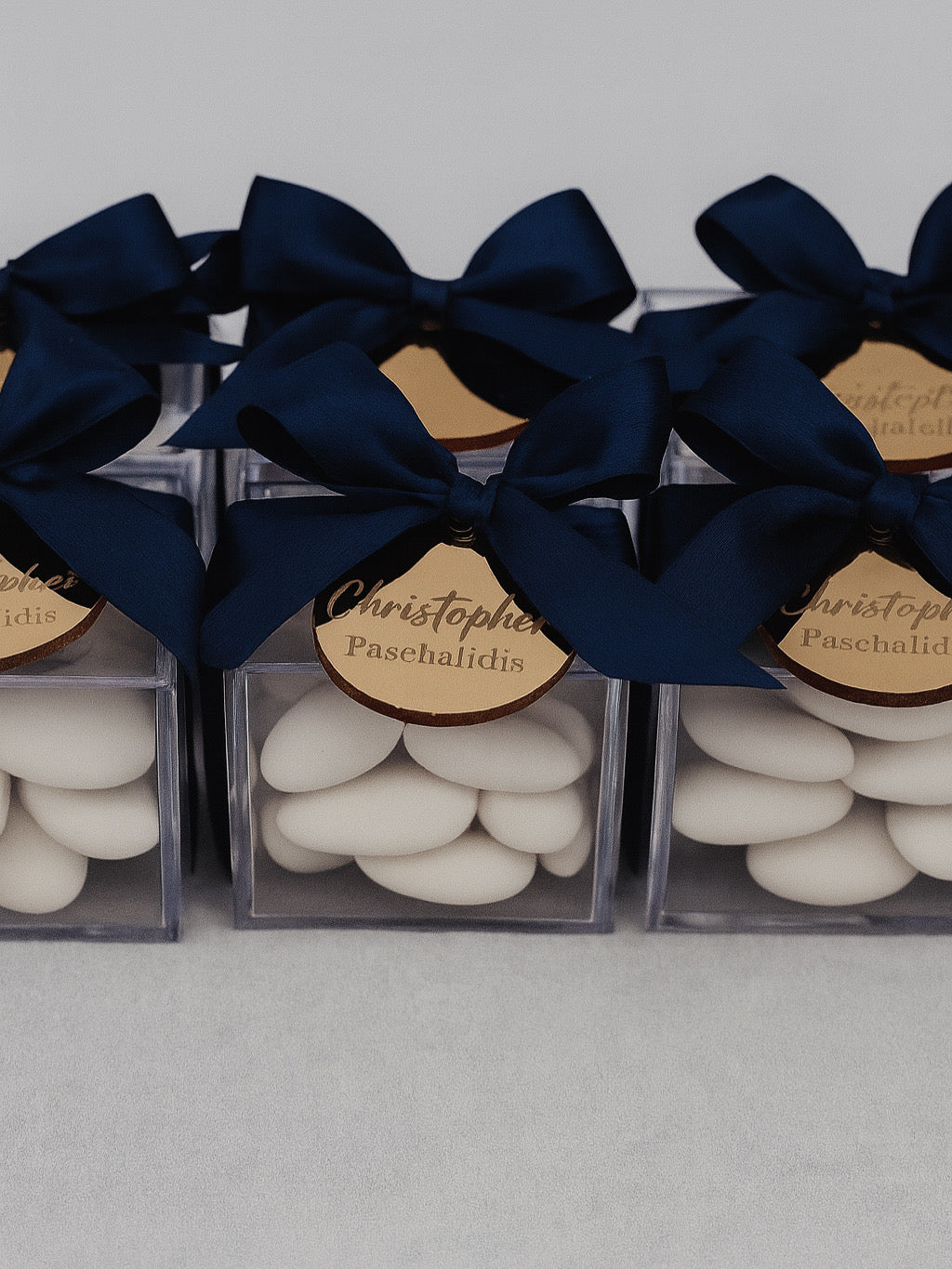 Small Acrylic Favour Box with Ribbon & Acrylic Tag